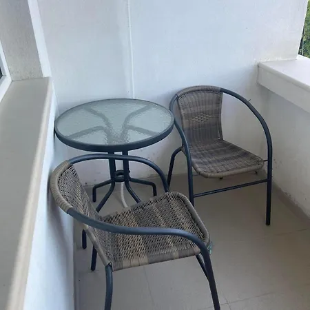 лазарови Apartamento *