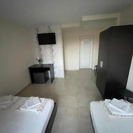 лазарови Hisarya