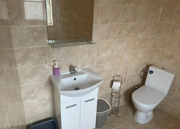 лазарови Apartament *